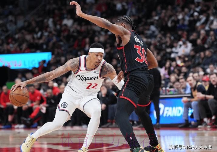 醒来又是一场赢球，快船还有收获，就差0.5胜场，泰伦卢试炼成功